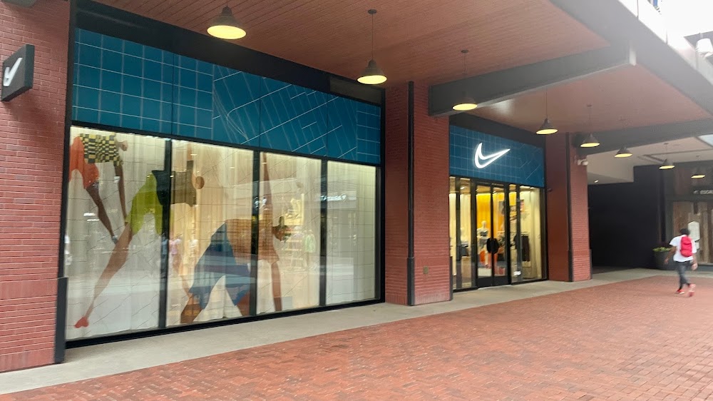 nike factory downtown